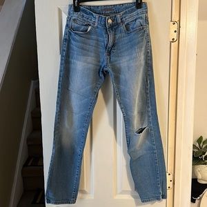 Gently worn men’s blue jeans size 28/30
